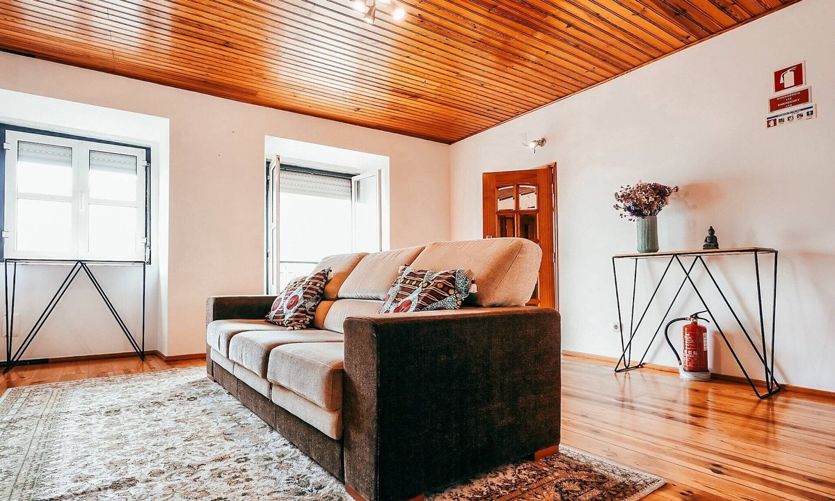 Santa Engracia Apartment | 1-Bed near Alfama & Santa Apolónia