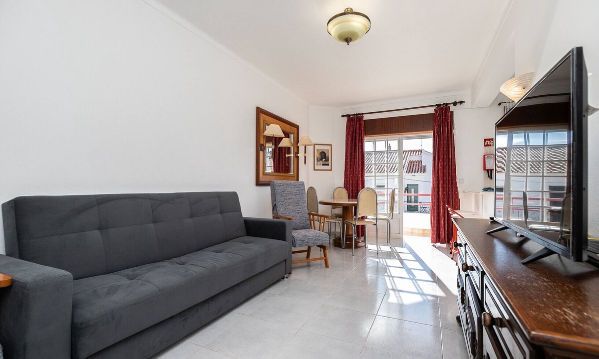Manta Rota Apartment | 1 bedroom apartment 50 m from the beach and Wi-Fi by AlgarveManta (5T1)