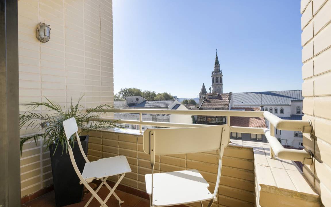 Paranhos Apartment | 110 m² Apartment ∙ 3 bedrooms ∙ 8 guests