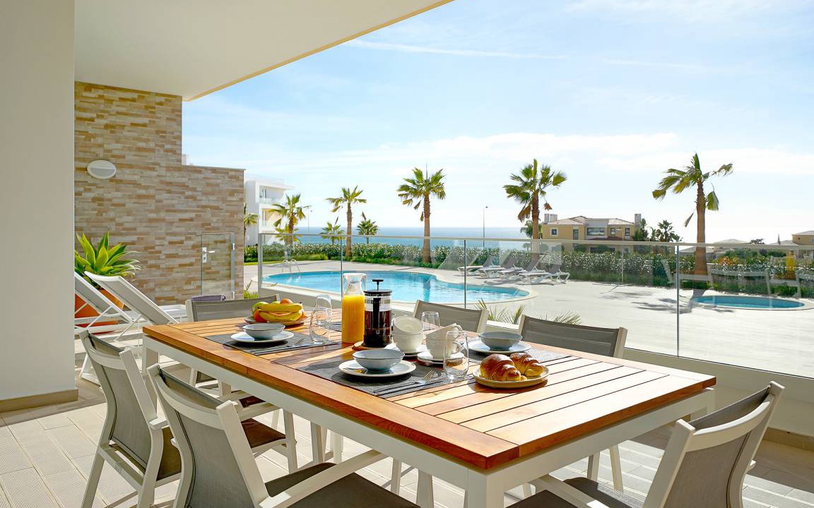 Porto de Mos Apartment | 150 m² Apartment ∙ 3 bedrooms ∙ 6 guests