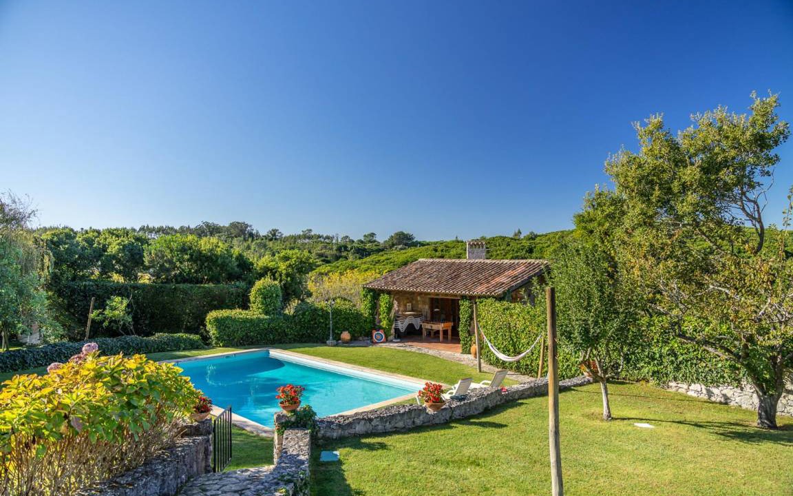 Reguengo Grande House | 150 m² House ∙ 4 bedrooms ∙ 12 guests