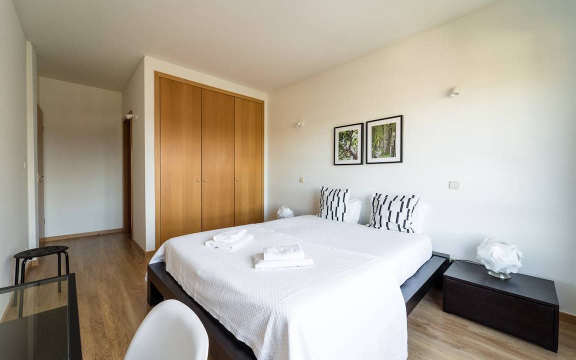 Portela Resort | 150 m² Private room ∙ 1 bedroom ∙ 1 guest