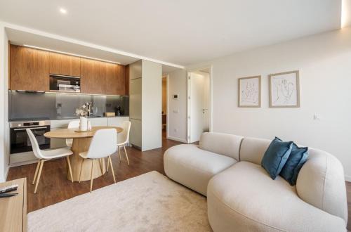 Braga Apartment | 196 Andrade Corvo Collection by Minhos Guest