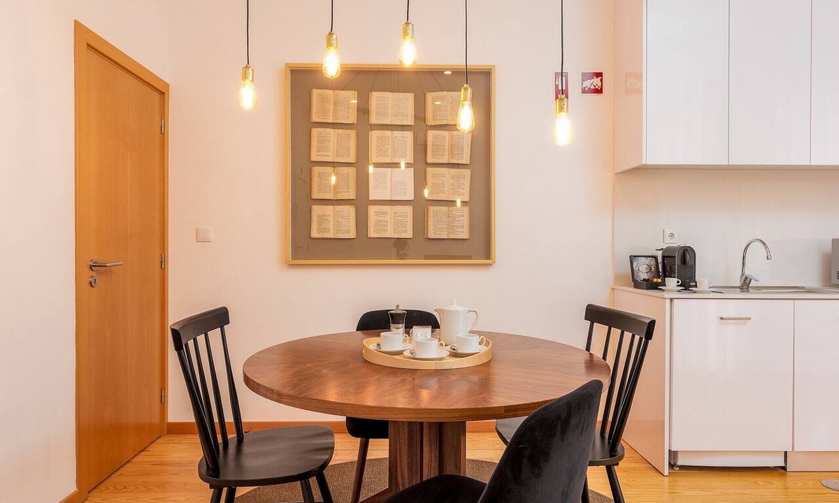 Centro / Baixa Apartment | 2 Bedroom Apartment in Oporto