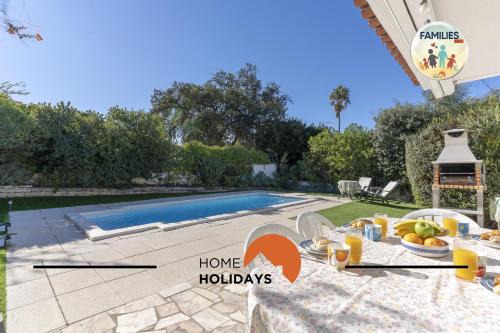 Areias de Sao Joao Villa | #329 Villa w Pool Family Stay
