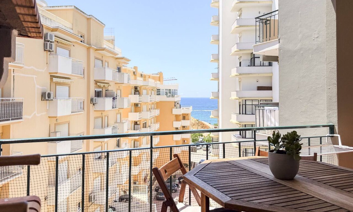 Armacao de Pera Apartment | #382 Modern Apartment with Private Balcony & BBQ