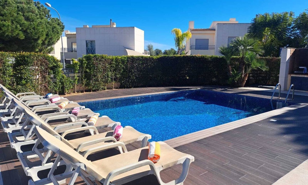 Santa Eulalia Villa | 4 Bed Room Villa Albufeira Center With Private Heated Pool (On Request)