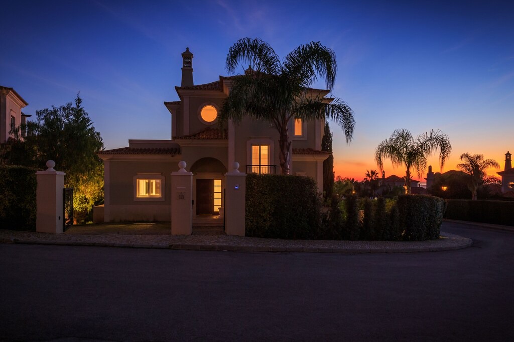 Vale Formoso Villa | 4 Bedroom Deluxe Villa with Private pool in Almancil