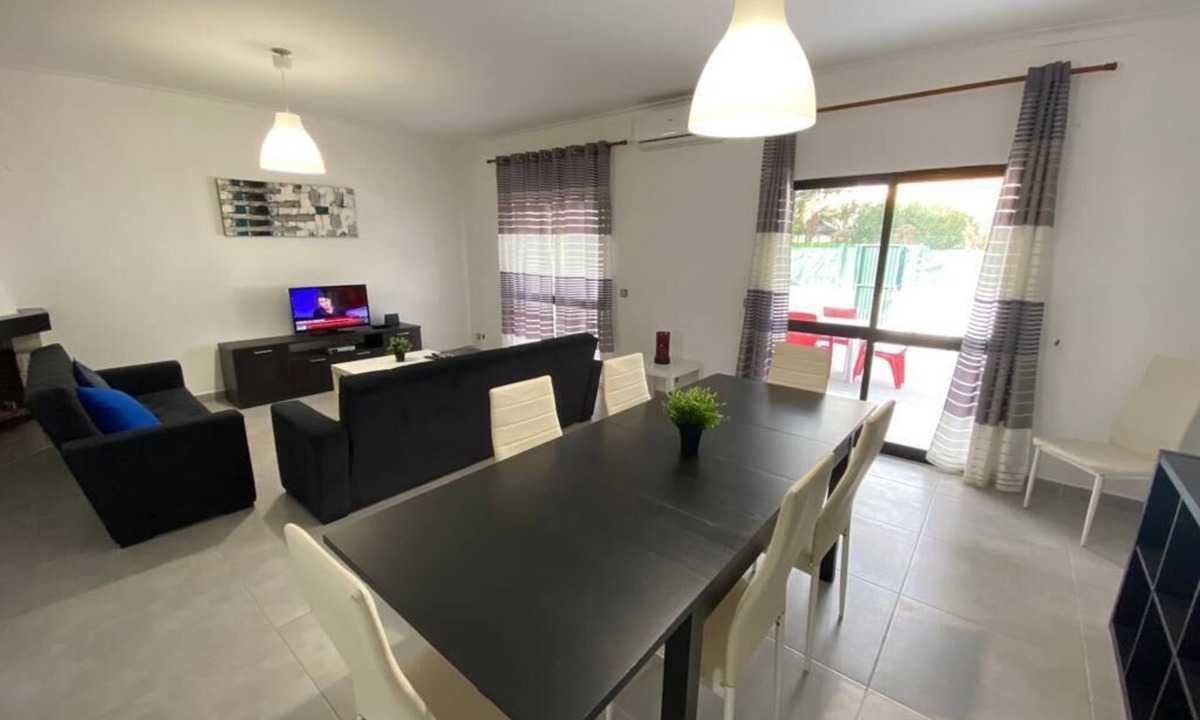 Altura Villa | 4 bedroom villa Altura, near the beach. It has an excellent backyard