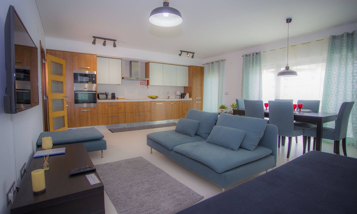 Peniche Villa | 5 Star Villa Surf and Stones Apartment - Beachfront Coastal Escape