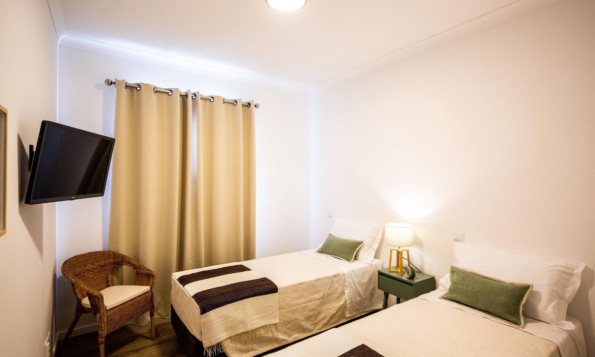 Almodovar e Graca dos Padroes House | A Casa da Cerca