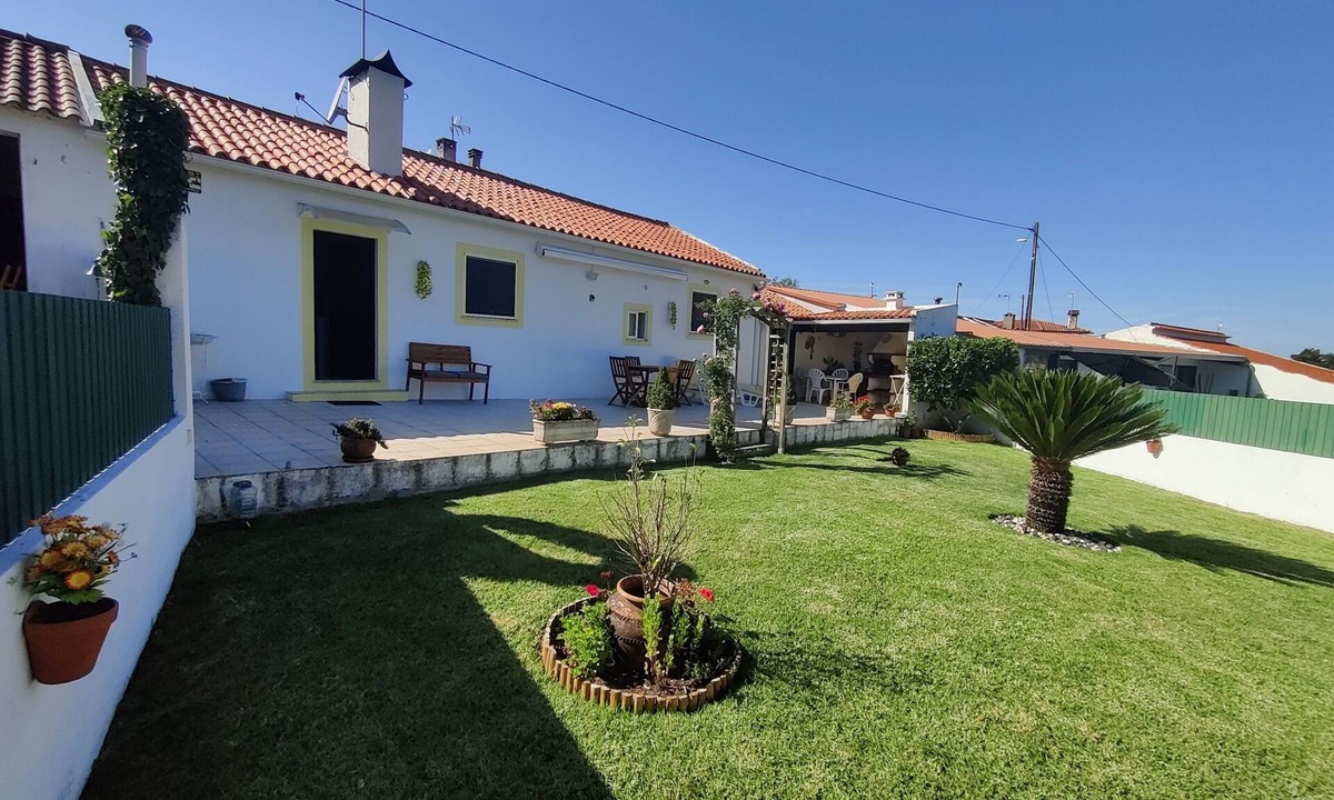 Penela Villa | "A casinha" with a mountain view
