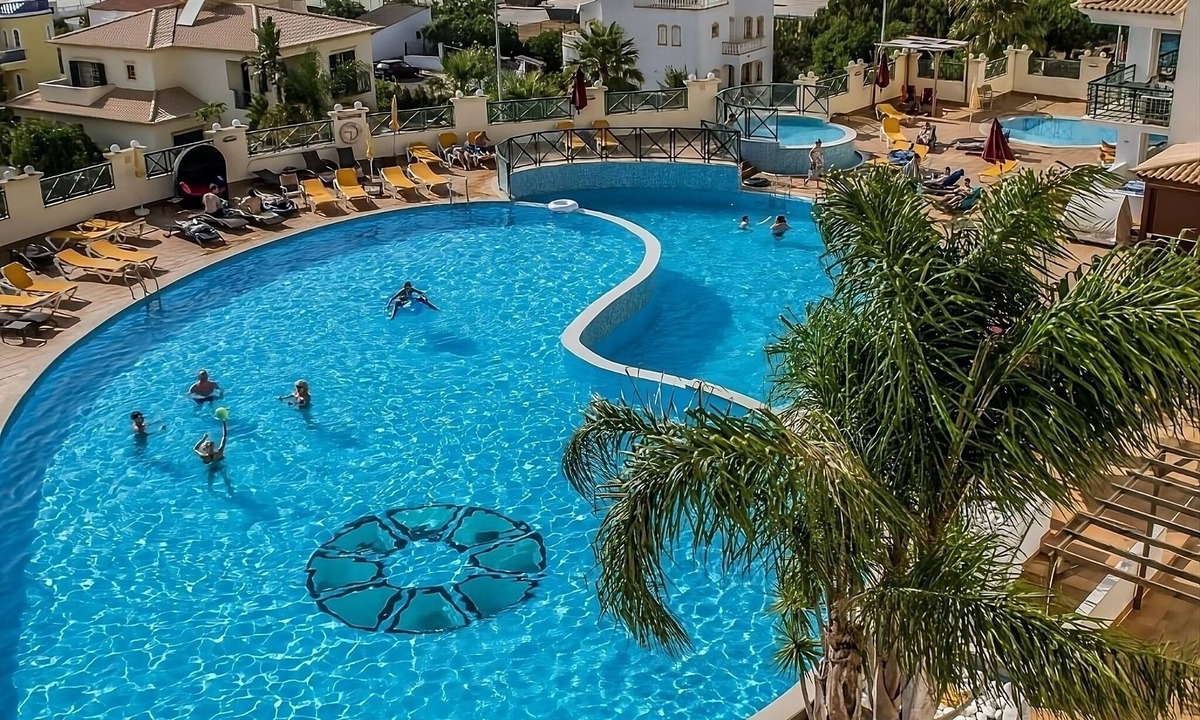 Areias de Sao Joao Hotel | A Place You'll Surely Enjoy! Free Parking, Spa Facility, Indoor and Outdoor Pool
