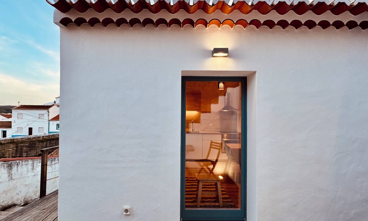 Aljezur House | A Porta Azul - Oldtown Aljezur- Studio