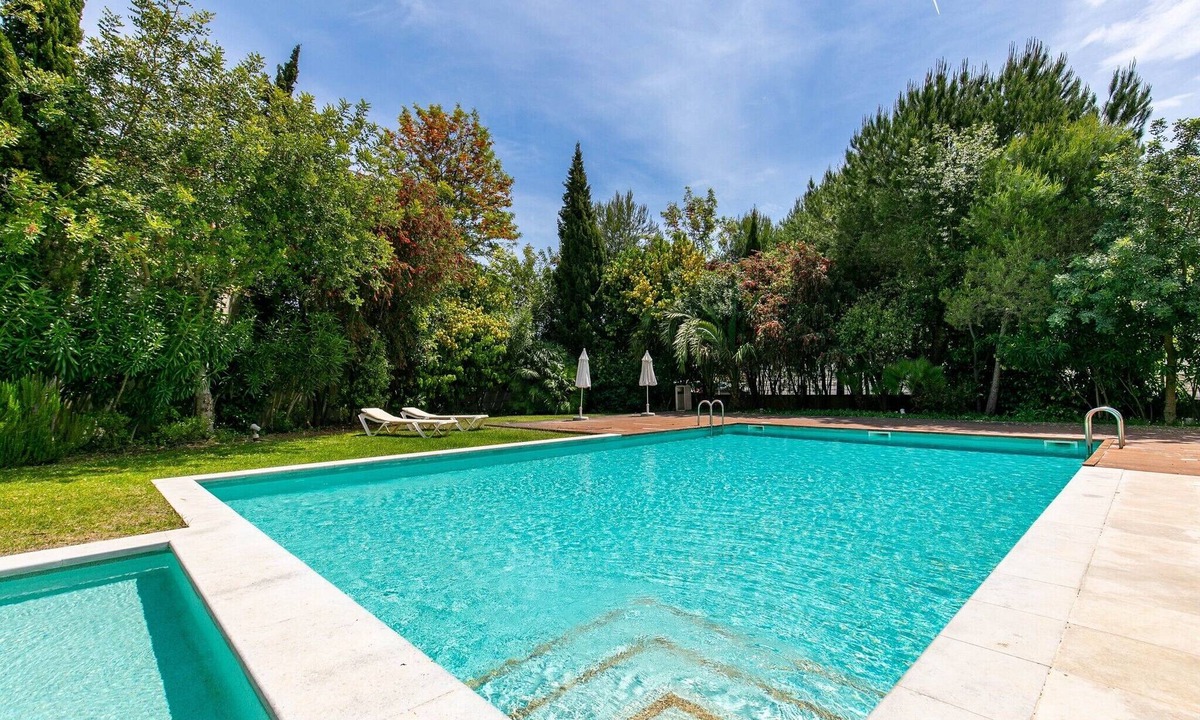 Telheiro Apartment | A quality apartment in a superb location.