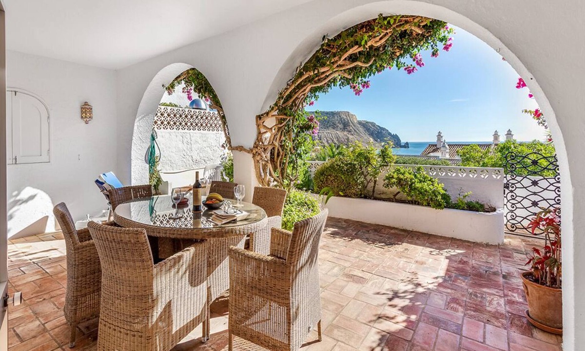 Praia da Luz House | A very popular house with sensational sea views
