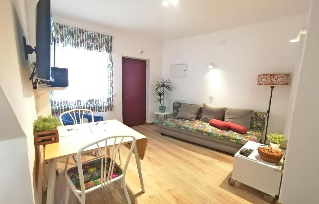 Lagos City Center Apartment | A41 - Olive Tree Street 1 Bed Flat
