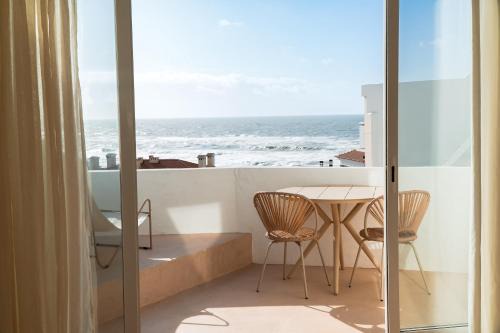 Praia das Macas Apartment | Aevi Homes - Praia das Maçãs Atlantic View Retreat