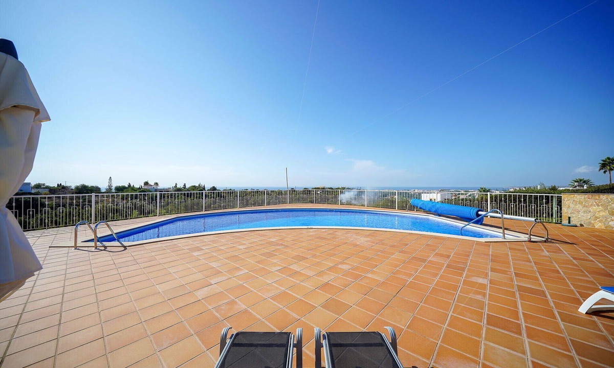Cerro de Aguia House | Albufeira Ocean View Townhouse by Ideal Homes