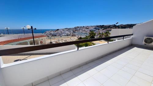 Calicos Apartment | Albufeira, Sea Balcony (11)
