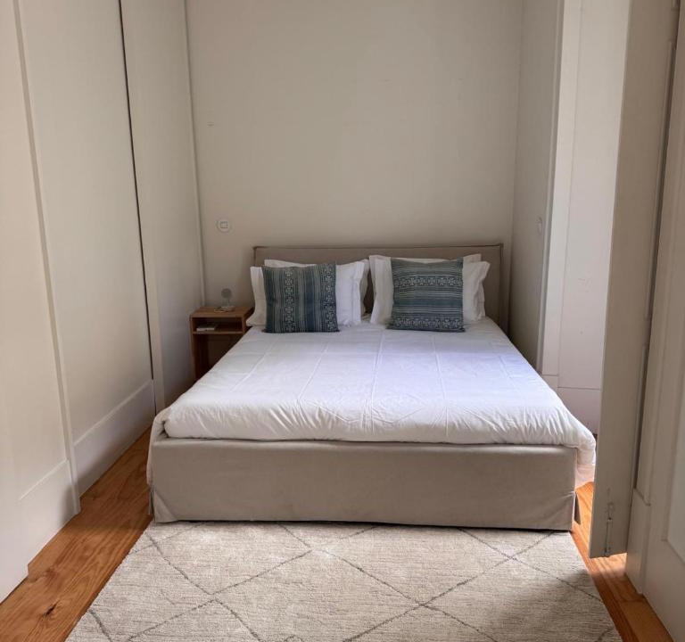 Santo Amaro Apartment | Alcântara Urban Retreat
