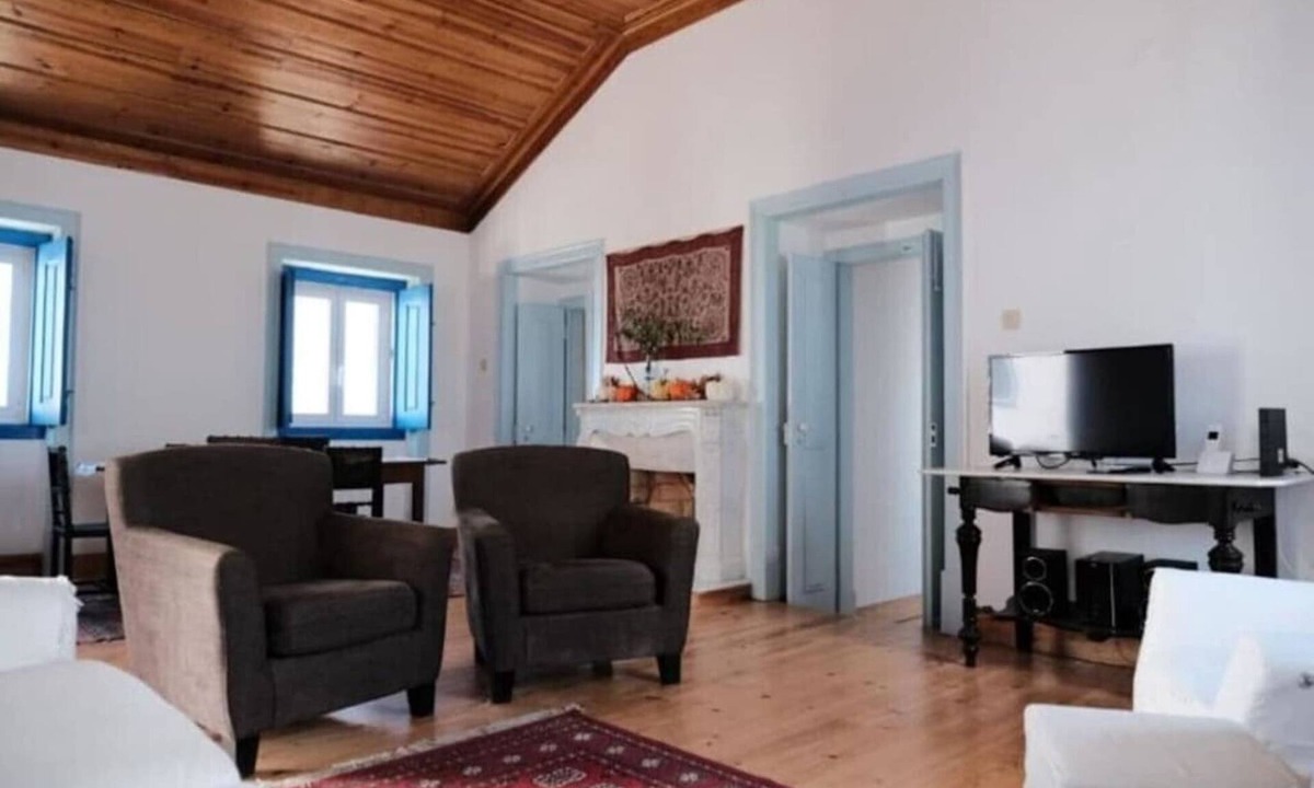 Azoia de Baixo Villa | Alexandre House
