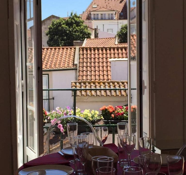 Santo Estevao Apartment | Alfama Delight Panoramic River and Historic City Views 3 Bedrooms and 2 Bathrooms AC 18th Century Building