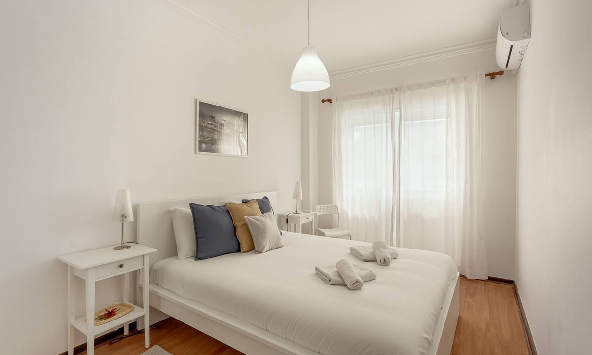 Cova da Piedade Apartment | Almada Central by Homing