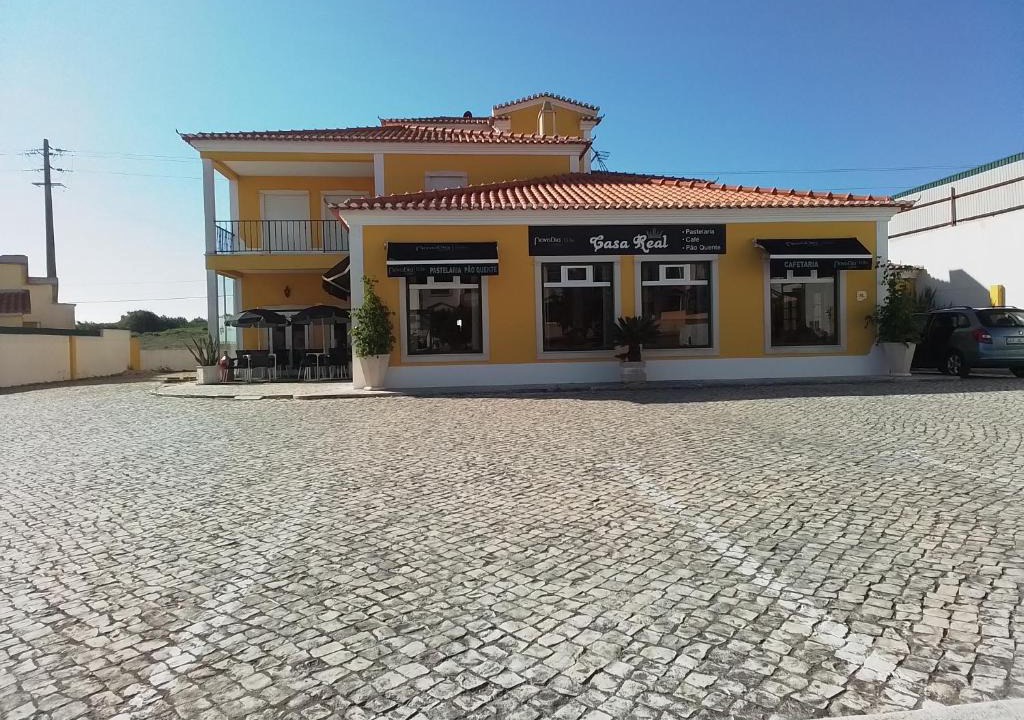 Sao Pedro da Cadeira House | Alojamento Real