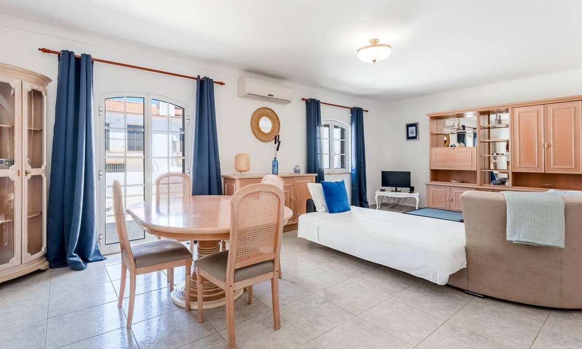 Altura Apartment | Altura House - Hideaway w/Patio by LovelyStay