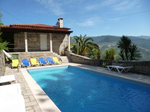 Cova Apartment | Amanhecer da Montanha
