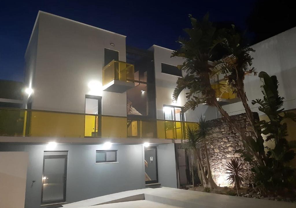Vila Franca do Campo House | Amateur Runners