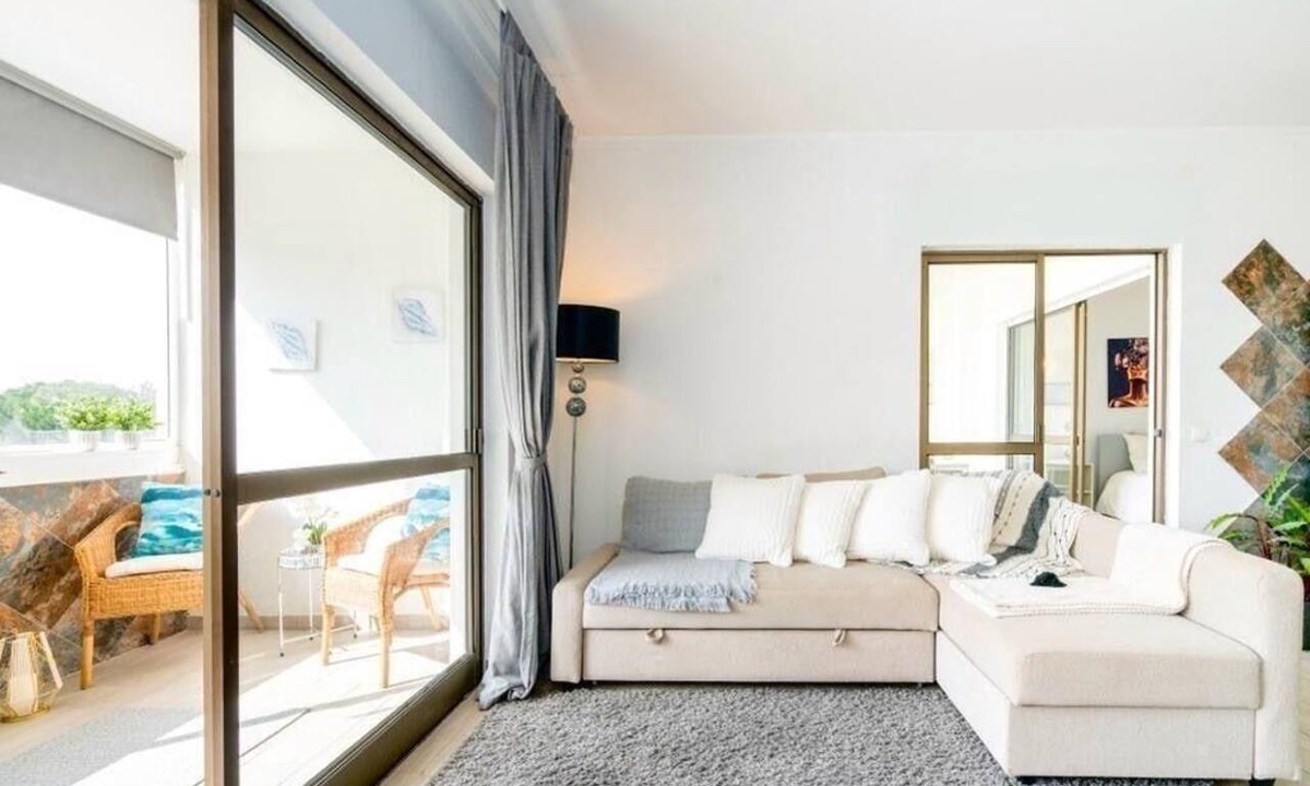 Quarteira Apartment | Amazing 1-bed apartment near Vilamoura Marina with fast Wifi and free parking