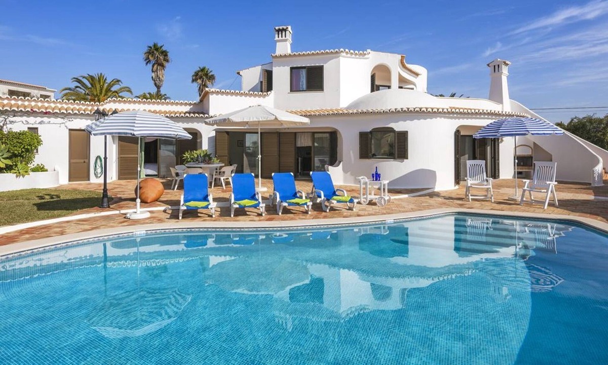 Caramujeira Villa | Amazing Carvoeiro Villa | 4 Bedrooms | Villa Jasmin | Walking Distance