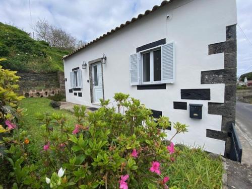 Ponta Delgada House | Angelic Sea View
