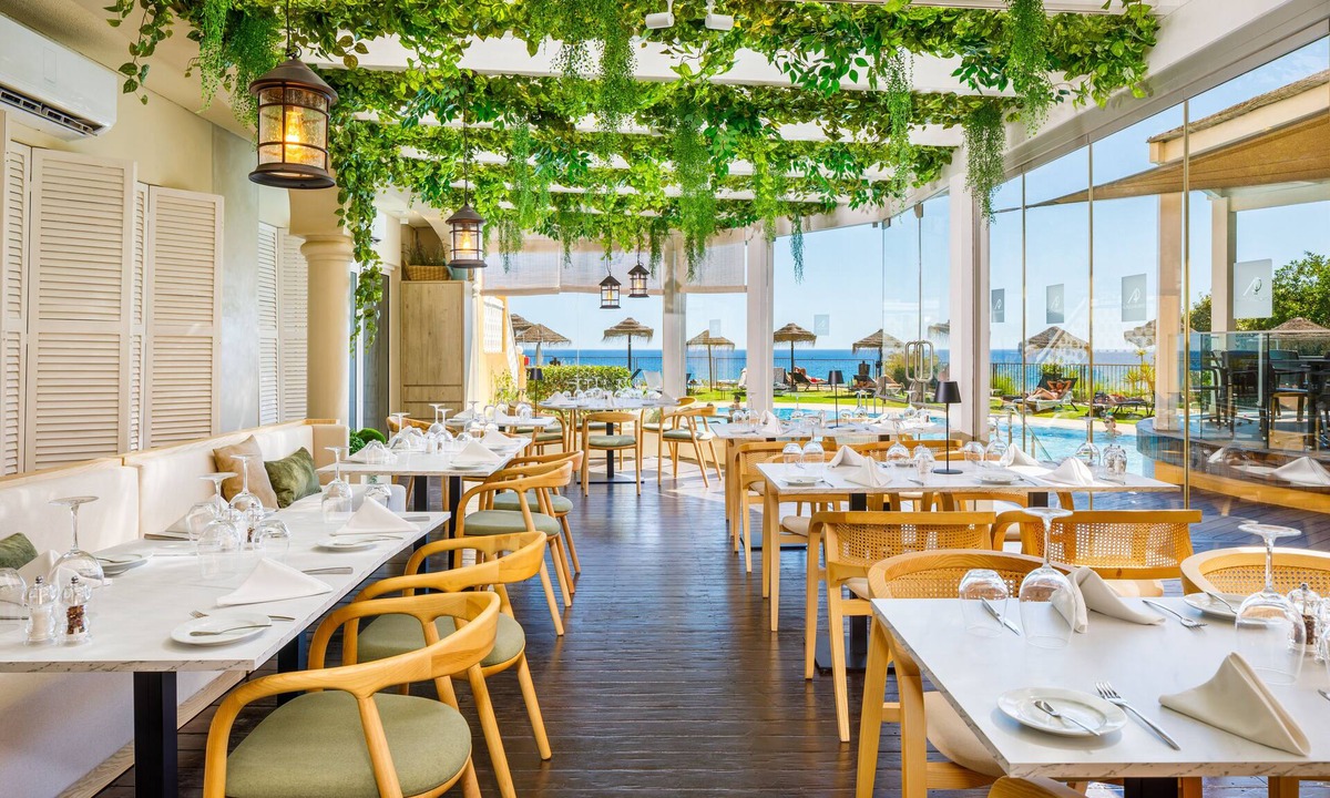 Praia da Rocha Hotel | AP Oriental Beach - Adults Friendly