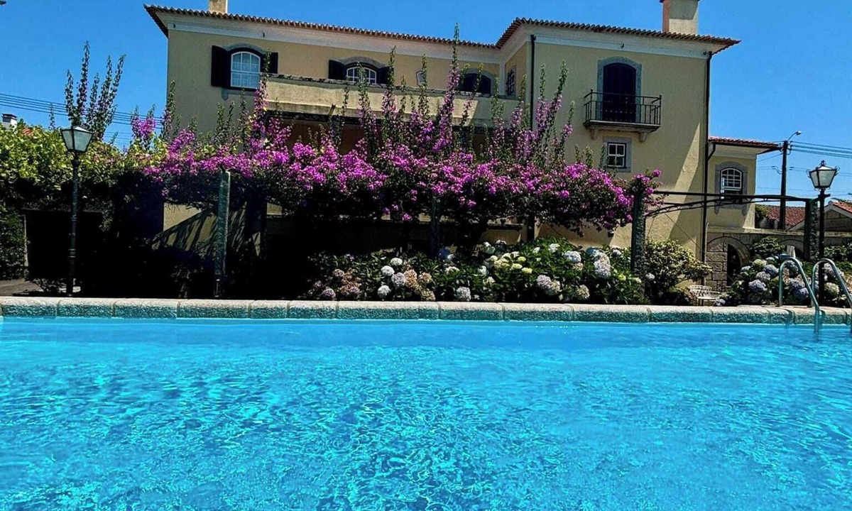 Cardielos Apartment | Apartment in Lagares. The cozy refuge with tradition!
