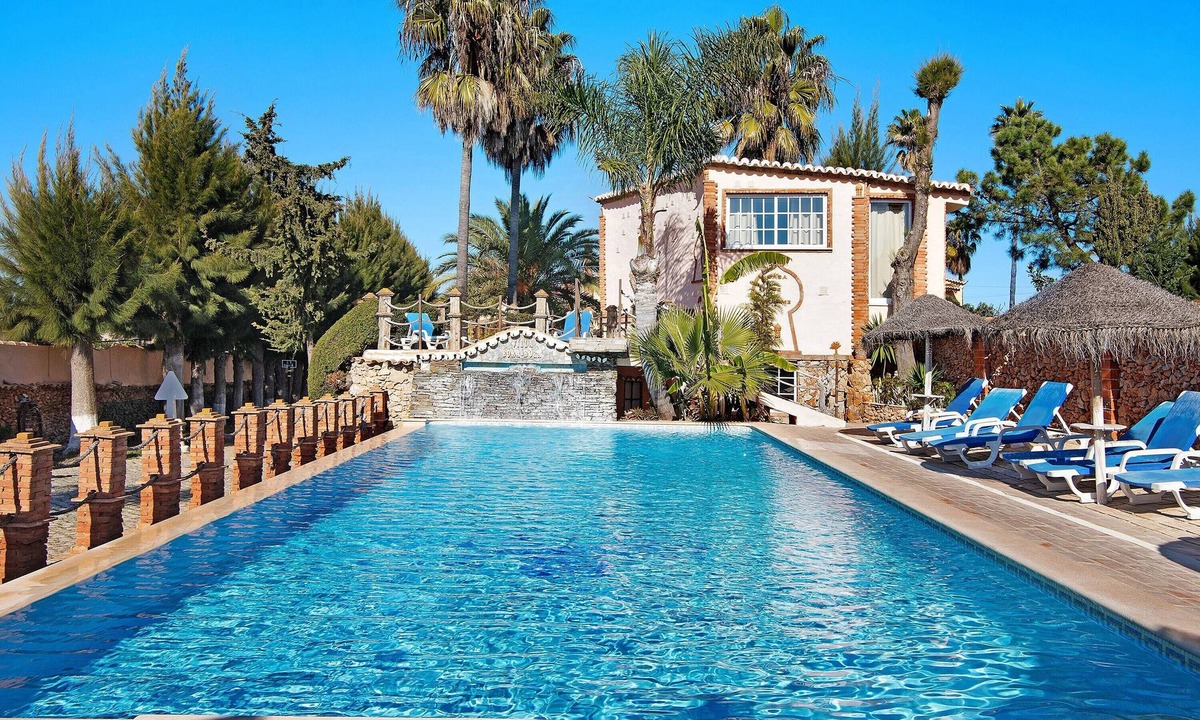 Monte Raposo House | "Apartamento com 1 quarto" with Pool, Wi-Fi, Garden & Terrace