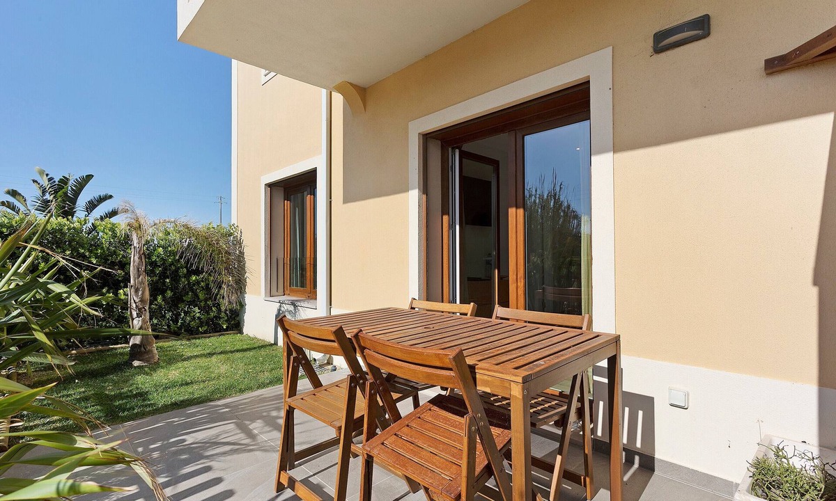 Atalaia Apartment | Apartment '2' with Shared Pool, Private Terrace and Wi-Fi