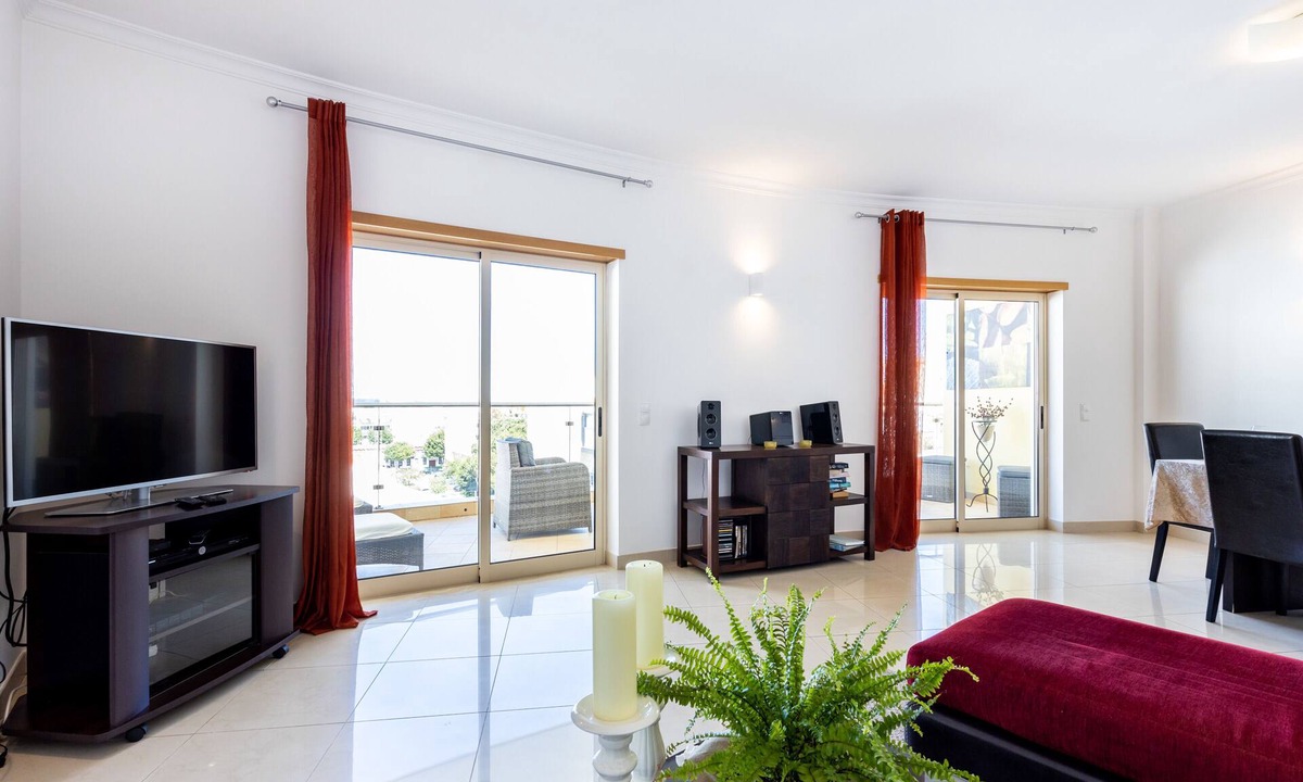 Lagos Apartment | Apartment Gloria - stylish 2 bedroom apartment