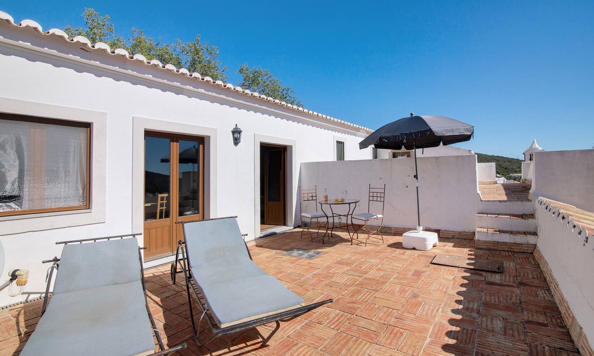 Sao Bras de Alportel Apartment | Apartment 'Paz E Natureza 3' with Wi-Fi