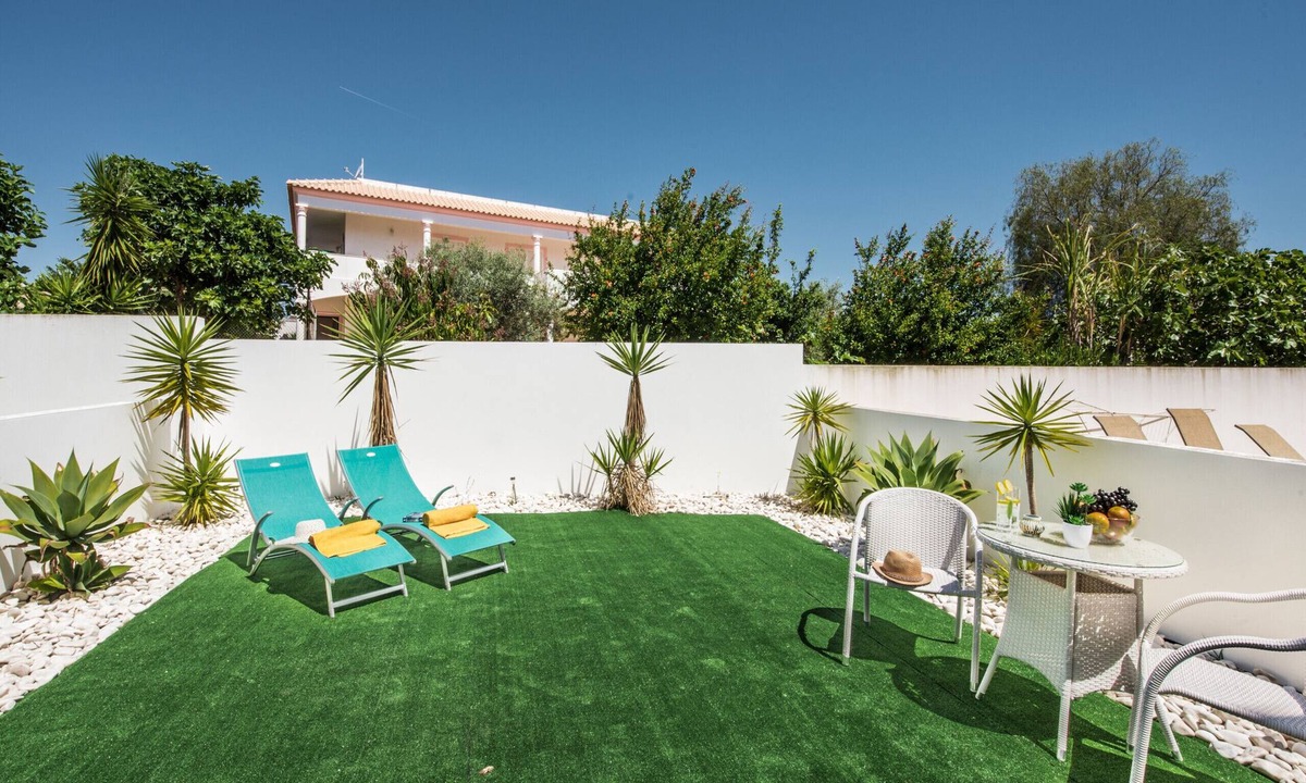 Olhao Apartment | APARTMENT ROBINARA, Fishing Village
