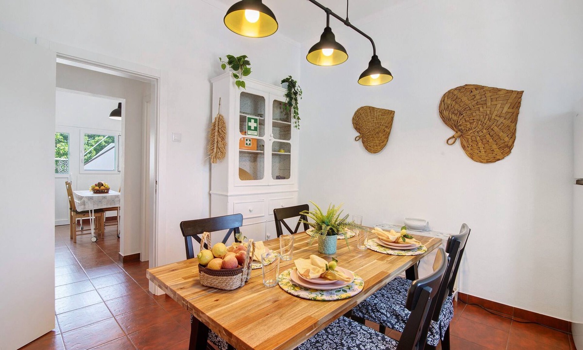 Tavira Apartment | Apartment 'Soalheira - Tavira' with Private Terrace, Wi-Fi, and Air Conditioning