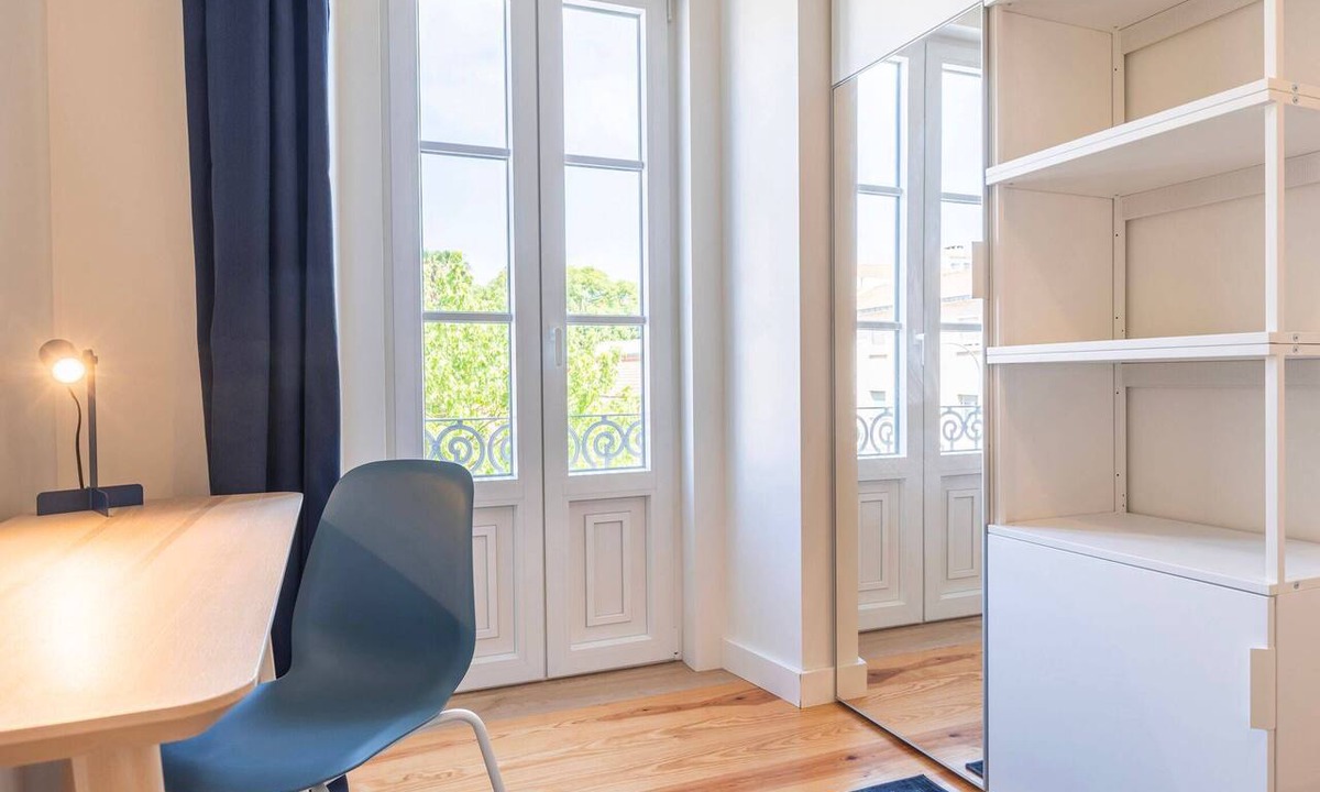 Paco De Arcos Apartment | Apartment T3 65m2, 3 bedroom at Paço de Arco