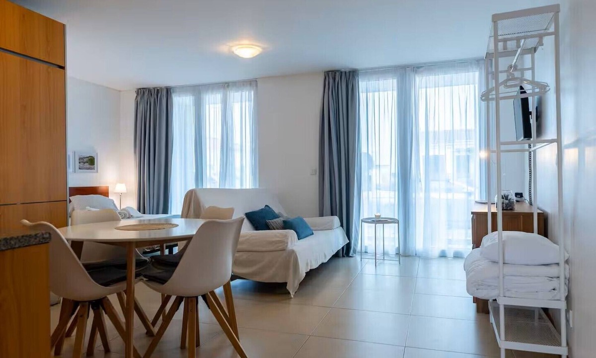 Sagres Apartment | Atlantic Sagres Studio with Balcony 0.4