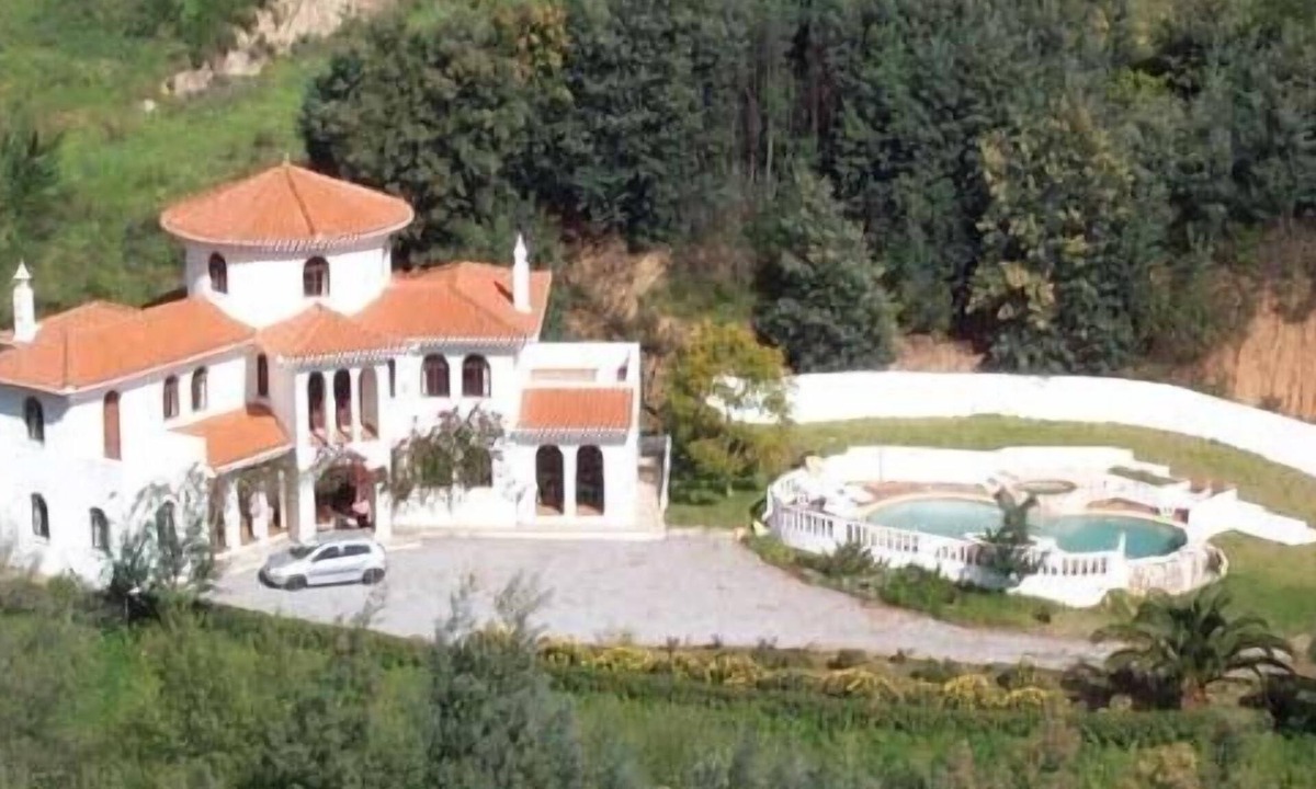 Barracao Villa | Attractive 4 bedroom, 4 bathroom Villa.with own pool. Near Caldas de Monchique.