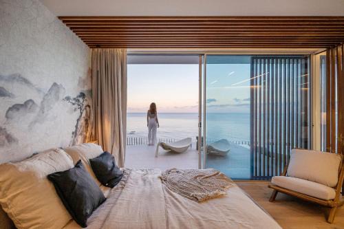 Arco da Calheta Villa | Aurora Residence III - Ultra Luxury Ocean Cliff Edge Retreat