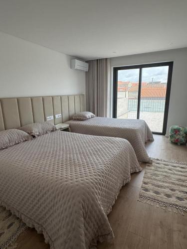 A Ver-o-Mar Apartment | Aver Beach Haven