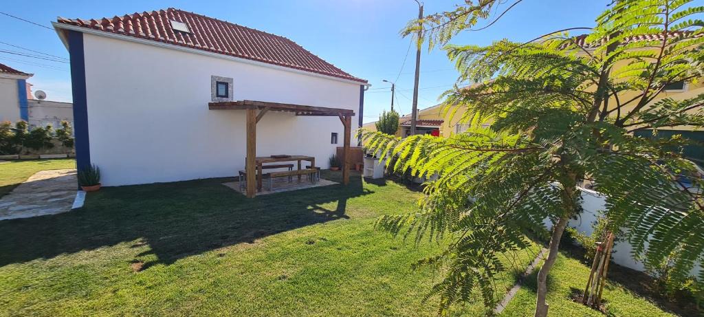 Sao Joao das Lampas House | B House