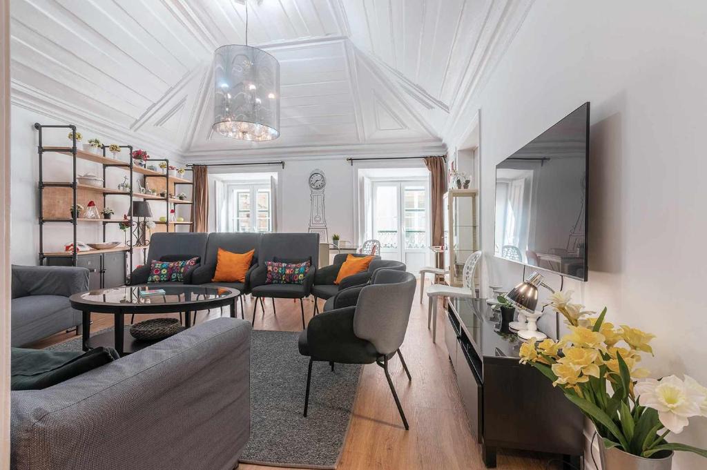 Encarnacao Apartment | Bairro Alto Palace Special for Groups up to 24 guests